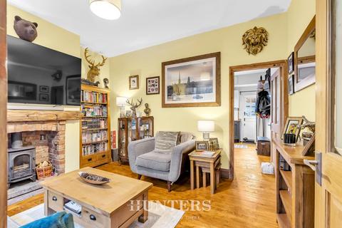 2 bedroom terraced house for sale, Heaton Street, Middleton M24