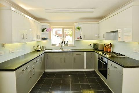 4 bedroom link detached house for sale, Chalk Close, Folkestone, Kent, CT19
