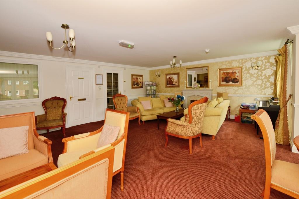 Communal Lounge