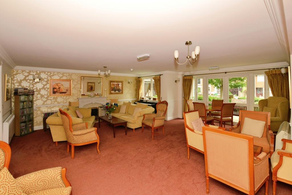 Communal Lounge