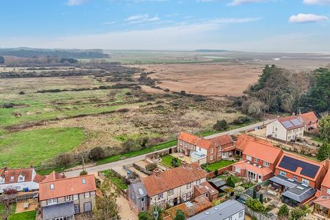 2 bedroom cottage for sale, Church Street, Thornham