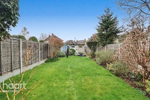 3 bedroom terraced house for sale, Hollybush Road, Gravesend