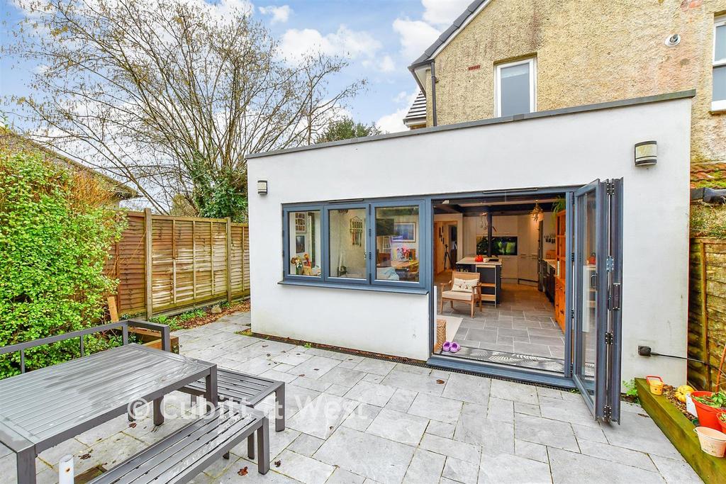 External Lifestyle Photograph