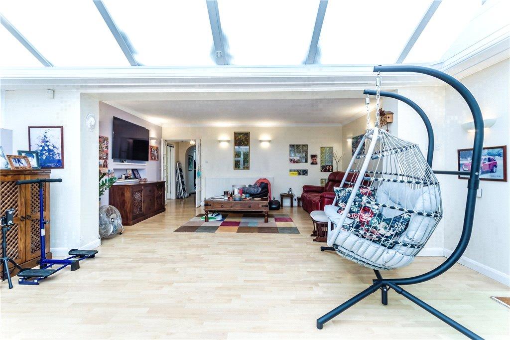 Conservatory/Lounge