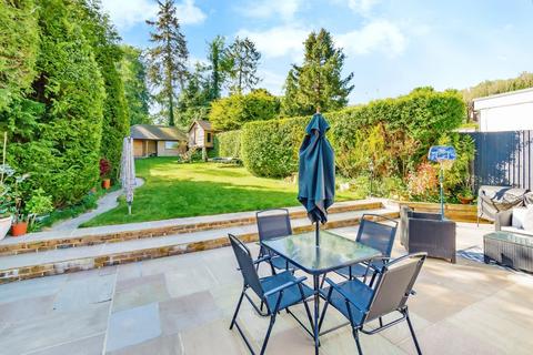 undefined, Waverley Avenue, Kenley, Surrey, CR8