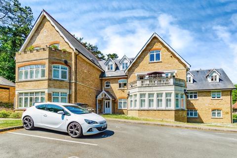 Foxley Road, Kenley, CR8