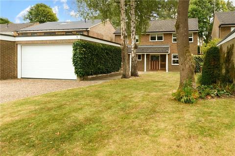 Driftwood Drive, Kenley, CR8
