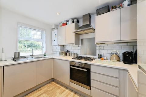 2 bedroom flat for sale, Lower Road, Kenley, Surrey, CR8