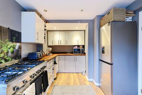 3 bedroom semi-detached house for sale, Godstone Road, Whyteleafe, Surrey, CR3