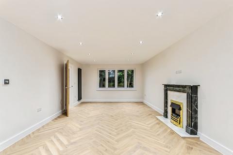 4 bedroom detached house for sale, Welcomes Road, Kenley, CR8