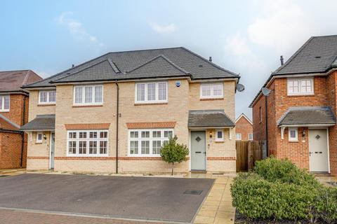 undefined, Shackleton Grove, Leighton Buzzard