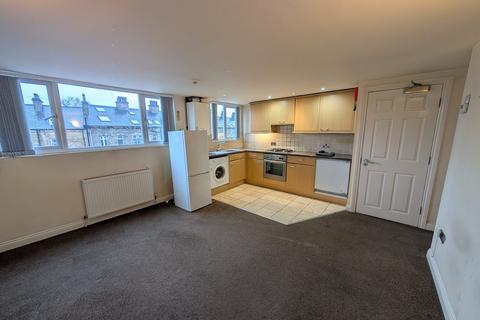 1 bedroom flat to rent, Bingley Road, Shipley, BD18