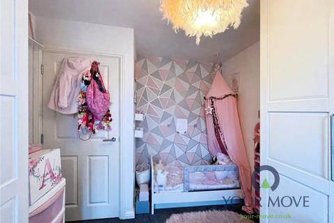 2 bedroom flat for sale, Raven Close, Hertfordshire WD18