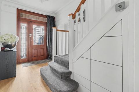 5 bedroom semi-detached house for sale, Warwick Road, Thorpe Bay SS1