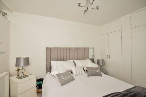 3 bedroom bungalow for sale, Longfield Place, Maidstone, Kent, ME15