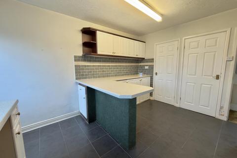3 bedroom terraced house for sale, Primrose Avenue, Swillington, Leeds