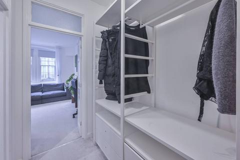 Studio to rent, Ambrosden Avenue, Westminster, London, SW1P