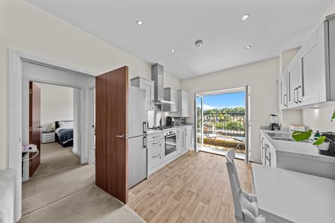 2 bedroom apartment for sale, Edgewater Place, Nightingale Court Edgewater Place, WA4