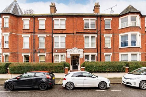 2 bedroom flat to rent, Clevedon Road, Richmond, Twickenham, TW1