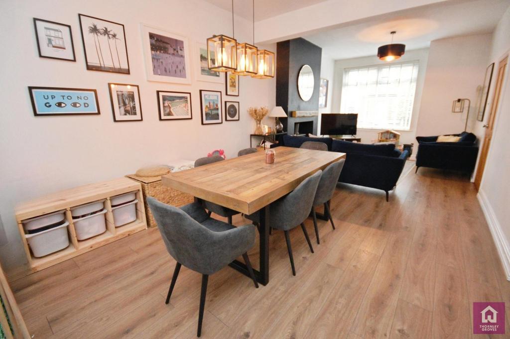 Living/Dining Room