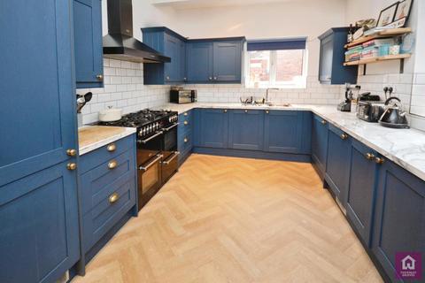 3 bedroom terraced house for sale, Randlesham Street, Manchester M25