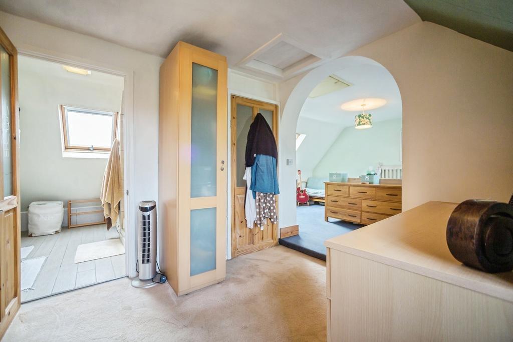 Bathroom/Bedroom