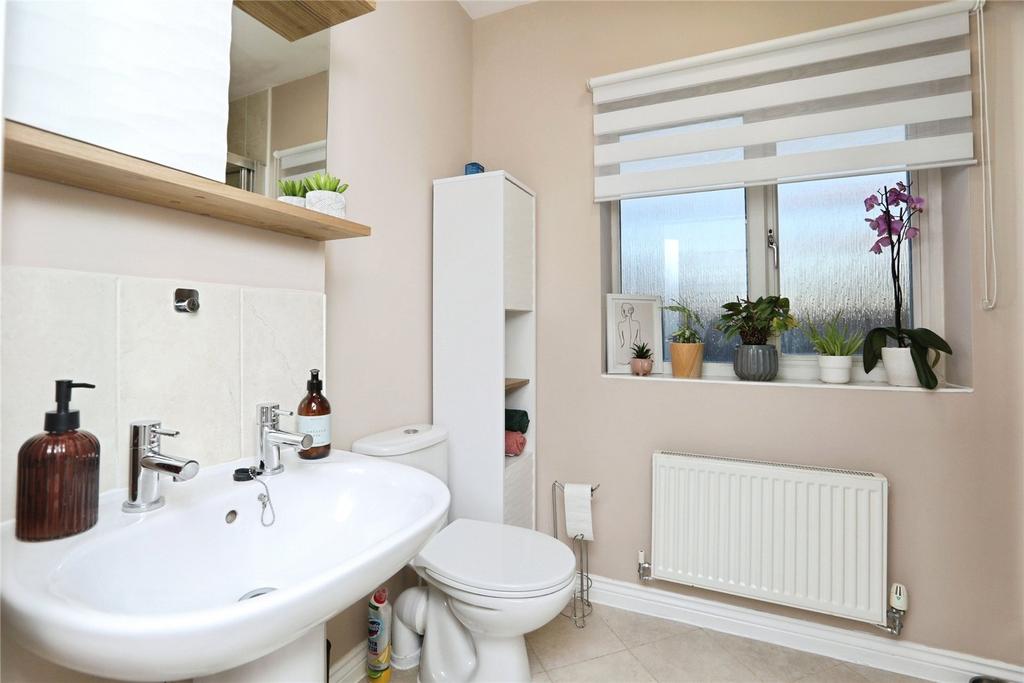 Ensuite