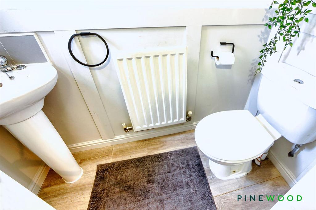 Ground floor wc