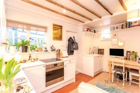 undefined, Austins Place, Hertfordshire HP2