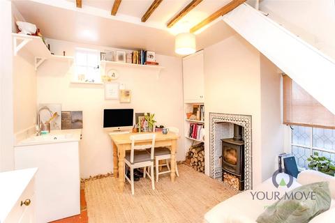 undefined, Austins Place, Hertfordshire HP2