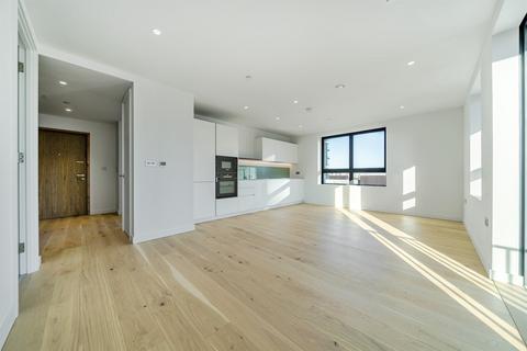 Peninsula Gardens, Pilot Walk, Lower Riverside, Greenwich Peninsula, SE10