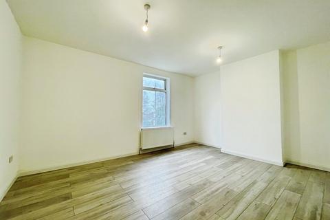 undefined, Roseville Terrace, West Yorkshire LS15