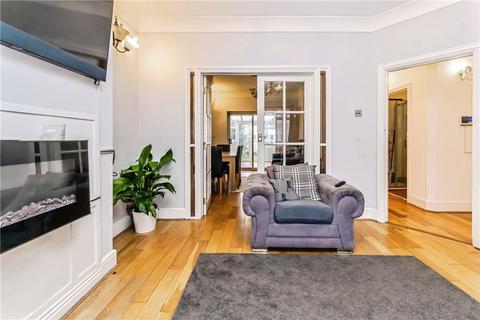 undefined, Wharfedale Gardens, Thornton Heath, CR7