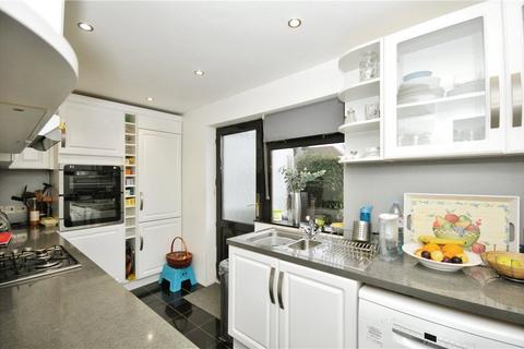 undefined, Hawthorn Avenue, Thornton Heath, Surrey, CR7