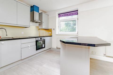 West Drive, London, SW16