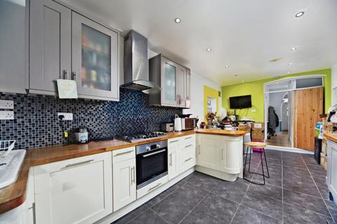 undefined, Mersham Road, THORNTON HEATH, Surrey, CR7