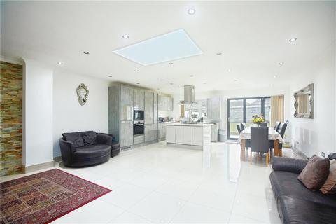 5 bedroom terraced house for sale, Norbury Crescent, London, SW16
