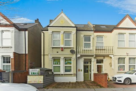 undefined, Norbury Court Road, London, SW16