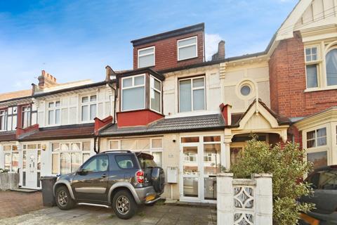 undefined, Lyndhurst Road, Thornton Heath, CR7