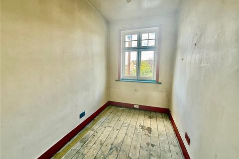 3 bedroom terraced house for sale, Croindene Road, London, SW16