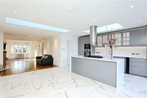 3 bedroom end of terrace house for sale, Tennison Road, London, SE25