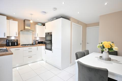 3 bedroom terraced house for sale, Tayberry Way, Whittlesey PE7