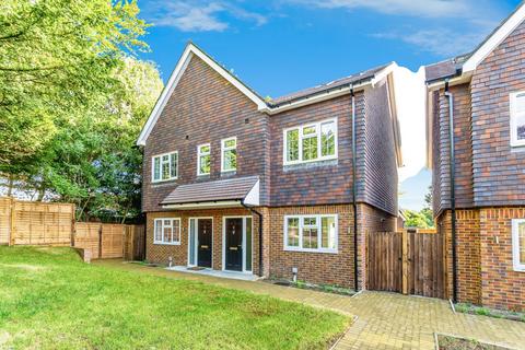 undefined, Purley Downs Road, South Croydon, CR2