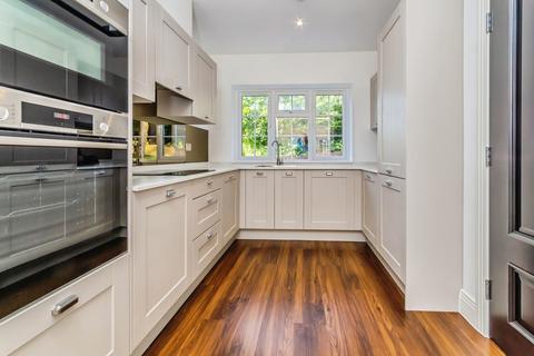 undefined, Purley Downs Road, South Croydon, CR2