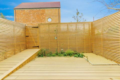 undefined, North Down, South Croydon, CR2