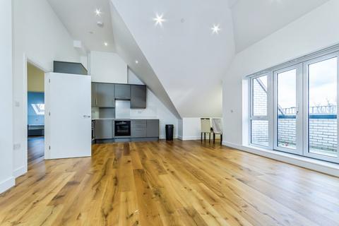undefined, Russell Hill, Purley, CR8