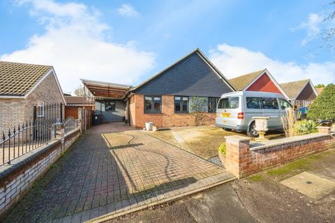 5 bedroom bungalow for sale, Arun Close, Bedford, Bedfordshire, MK41