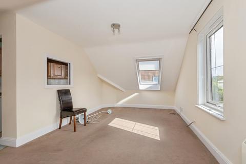 2 bedroom flat for sale, Lansdowne Road, Purley, CR8