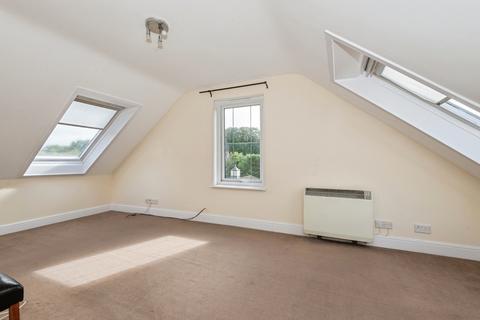 2 bedroom flat for sale, Lansdowne Road, Purley, CR8