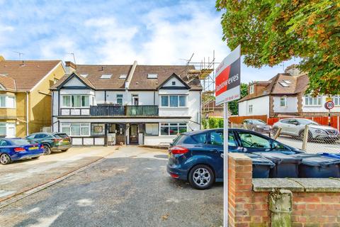 1 bedroom flat for sale, Brighton Road, Purley, CR8